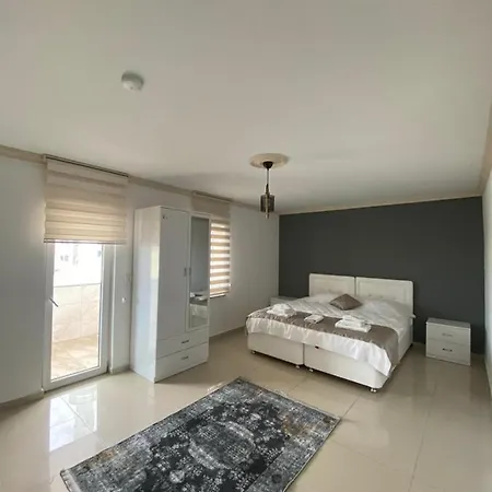 Erbay Mansions 4* 트라존