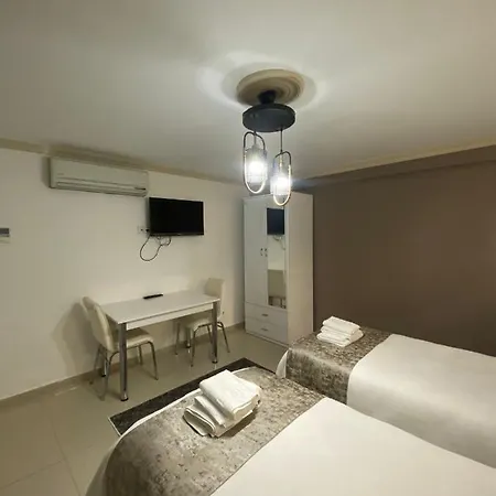 Erbay Mansions Aparthotel